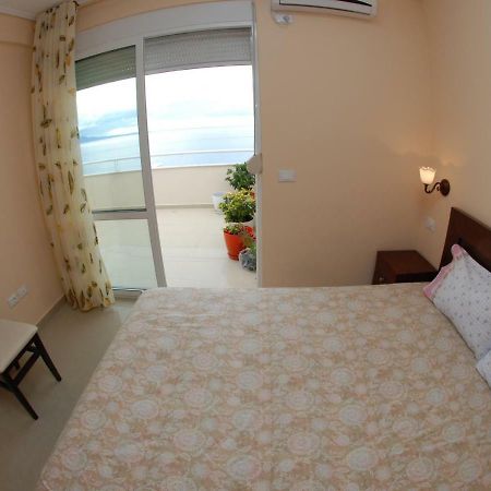 Erti'S Apartments Sarande Bagian luar foto