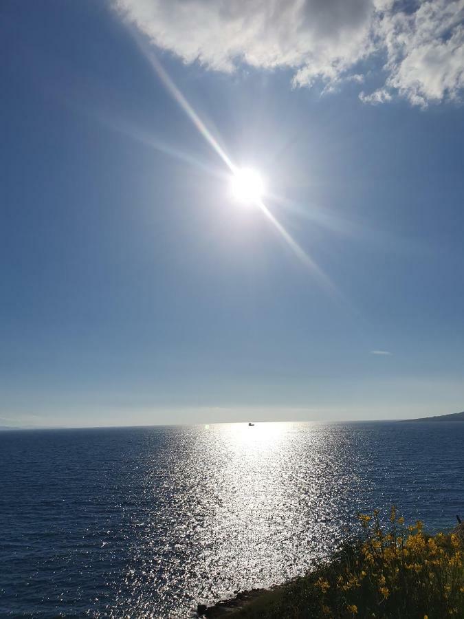 Erti'S Apartments Sarande Bagian luar foto